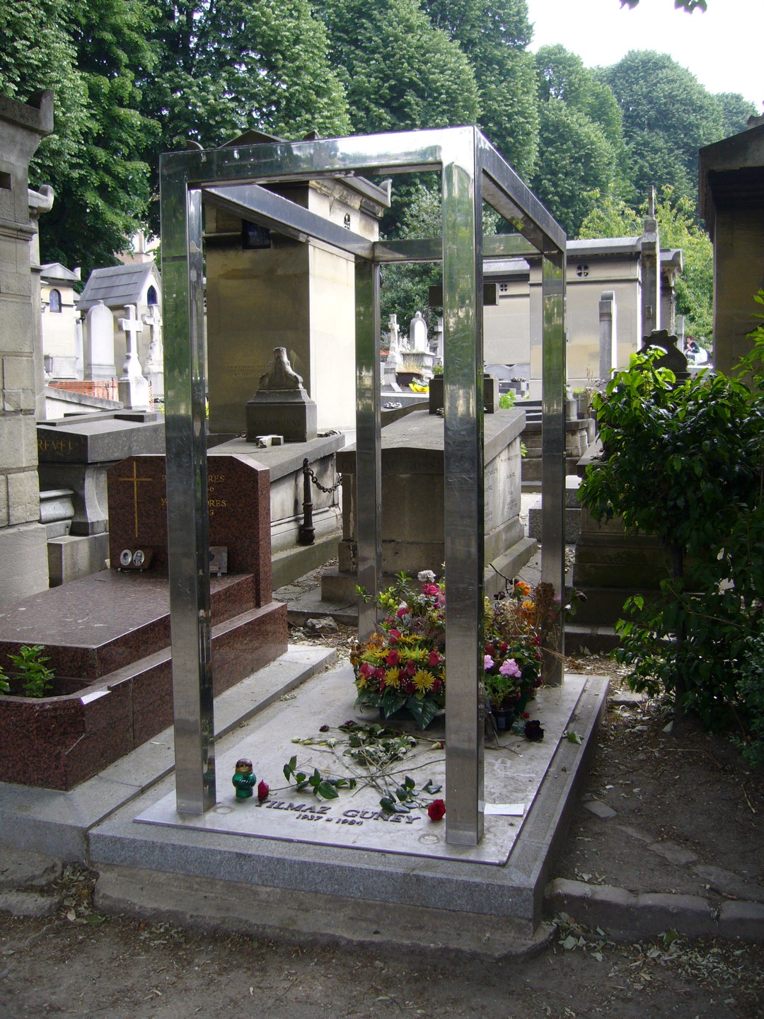 Yılmaz Güney